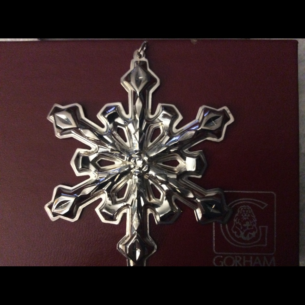 Vintage 1980 sterling silver Gorham snowflake.